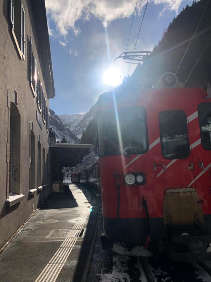 Alpine Haus Apartman Göschenen Kültér fotó